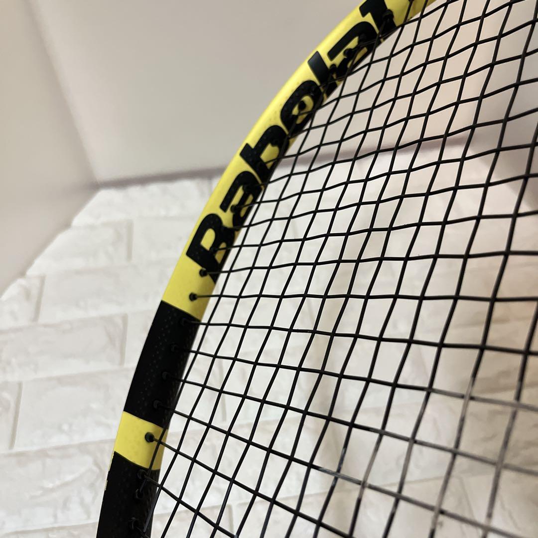 バボラ　ピュアアエロ　2019 硬式テニスラケット