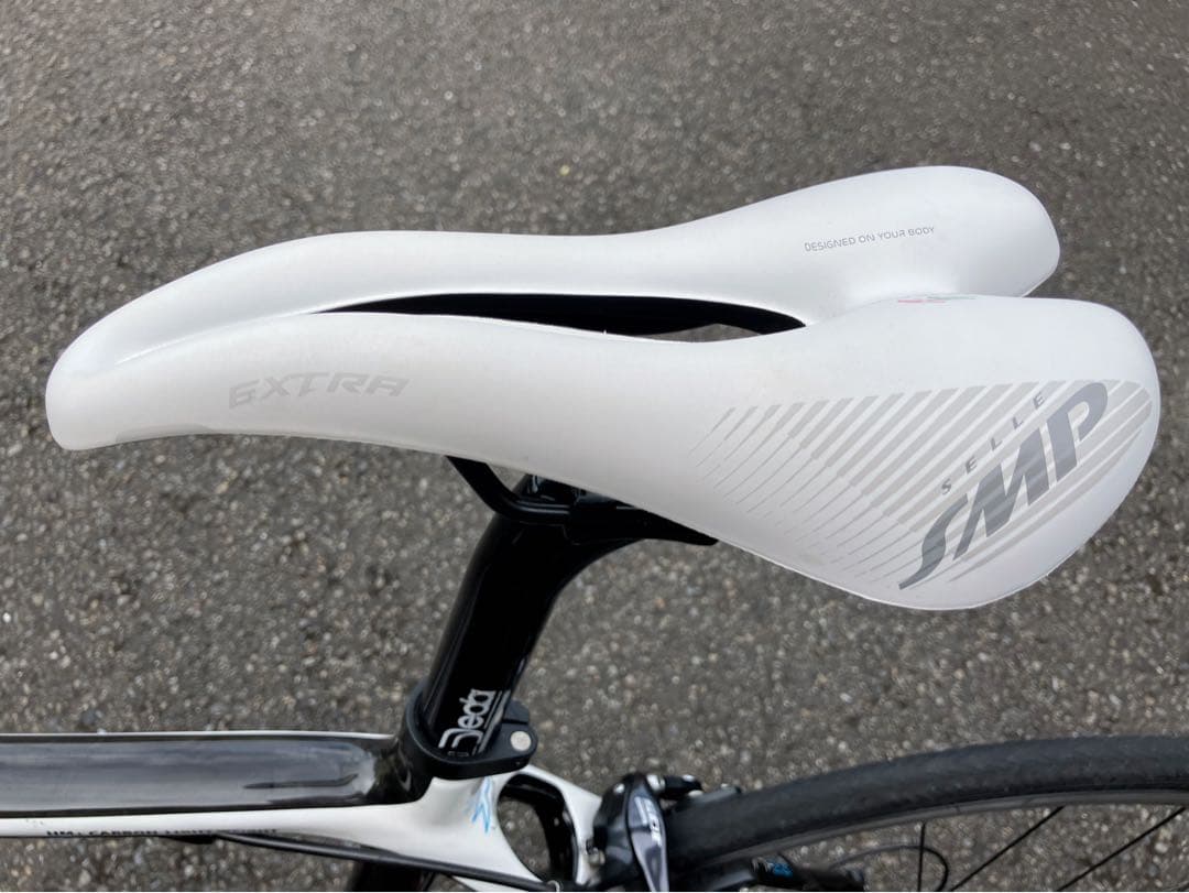 【匿名配送】InterMax X-LIGHT カーボンロードバイク 700C