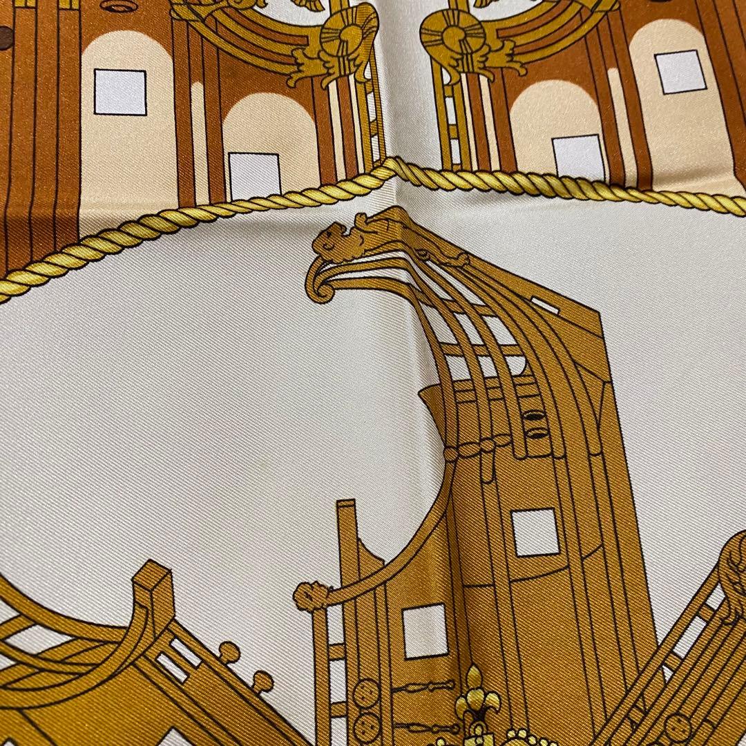 HERMES カレ90 大判シルクスカーフ PROUES 船首像 エルメス