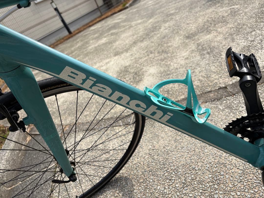 大阪発　直接引取　ビアンキ クロスバイク ローマ4 2017年式