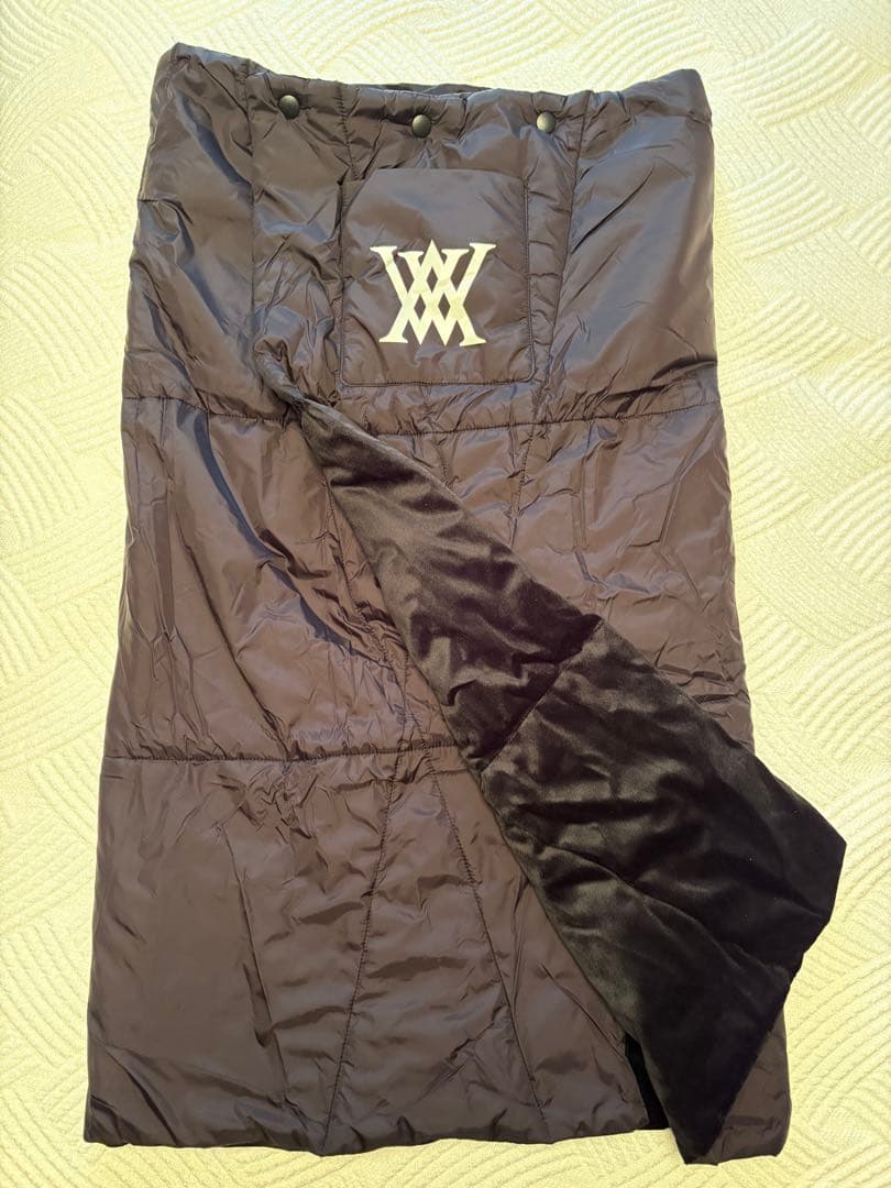 【美品】ANEW GOLF 24F/W 記念のノベルティダウンブランケット