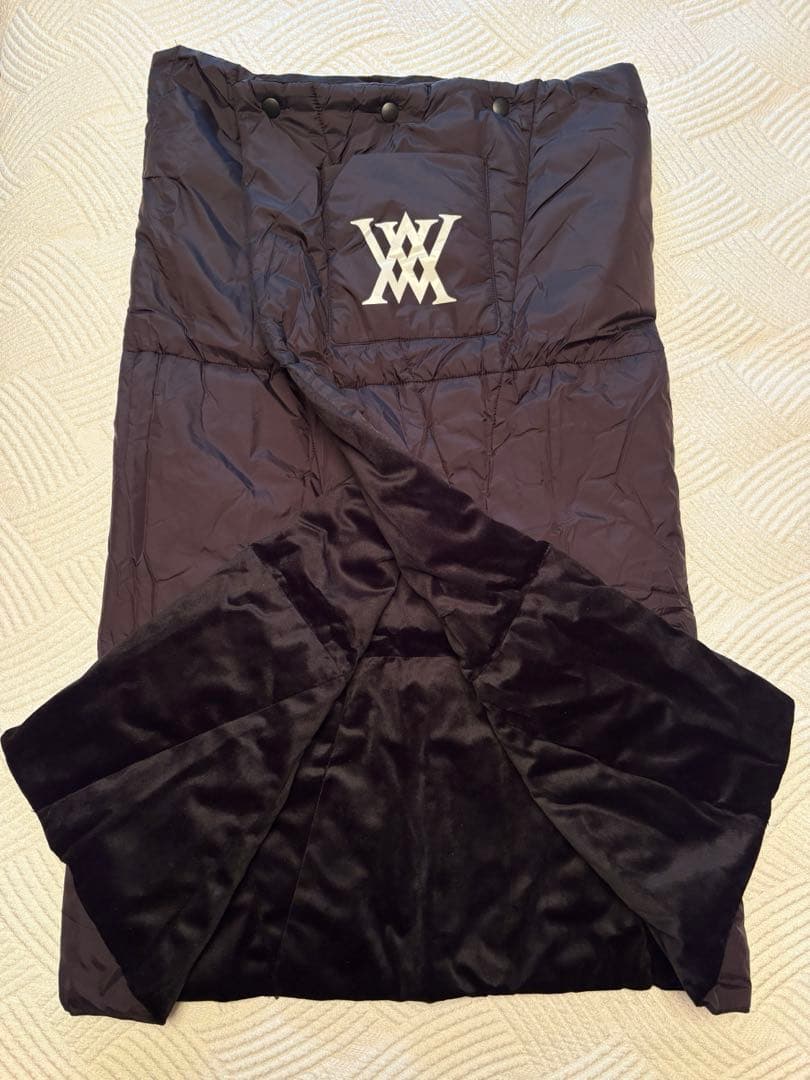 【美品】ANEW GOLF 24F/W 記念のノベルティダウンブランケット