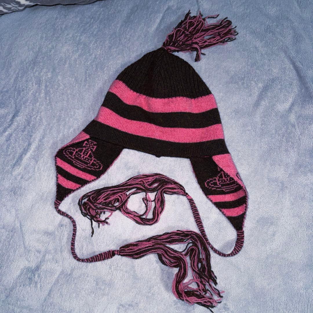 ☆即完売品☆ 廃盤型 vivienne westwood 耳当て付きニット帽