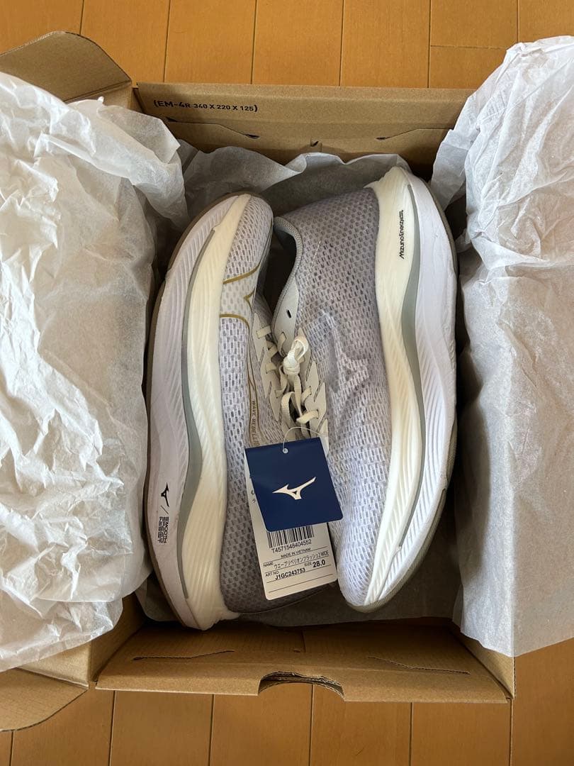 【ミズノ】ウェーブリベリオンフラッシュ2ワイド 28.0cm