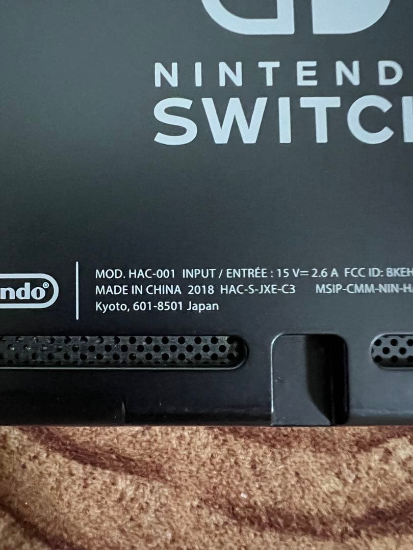 Nintendo Switch ニンテンドースイッチ本体レッド/ホワイト箱無し