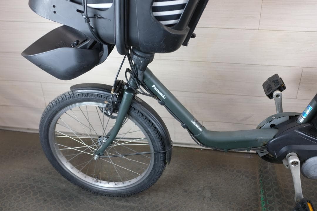 パナソニック ギュット20インチ　3段　16.0Ah（4点灯）充電器無し