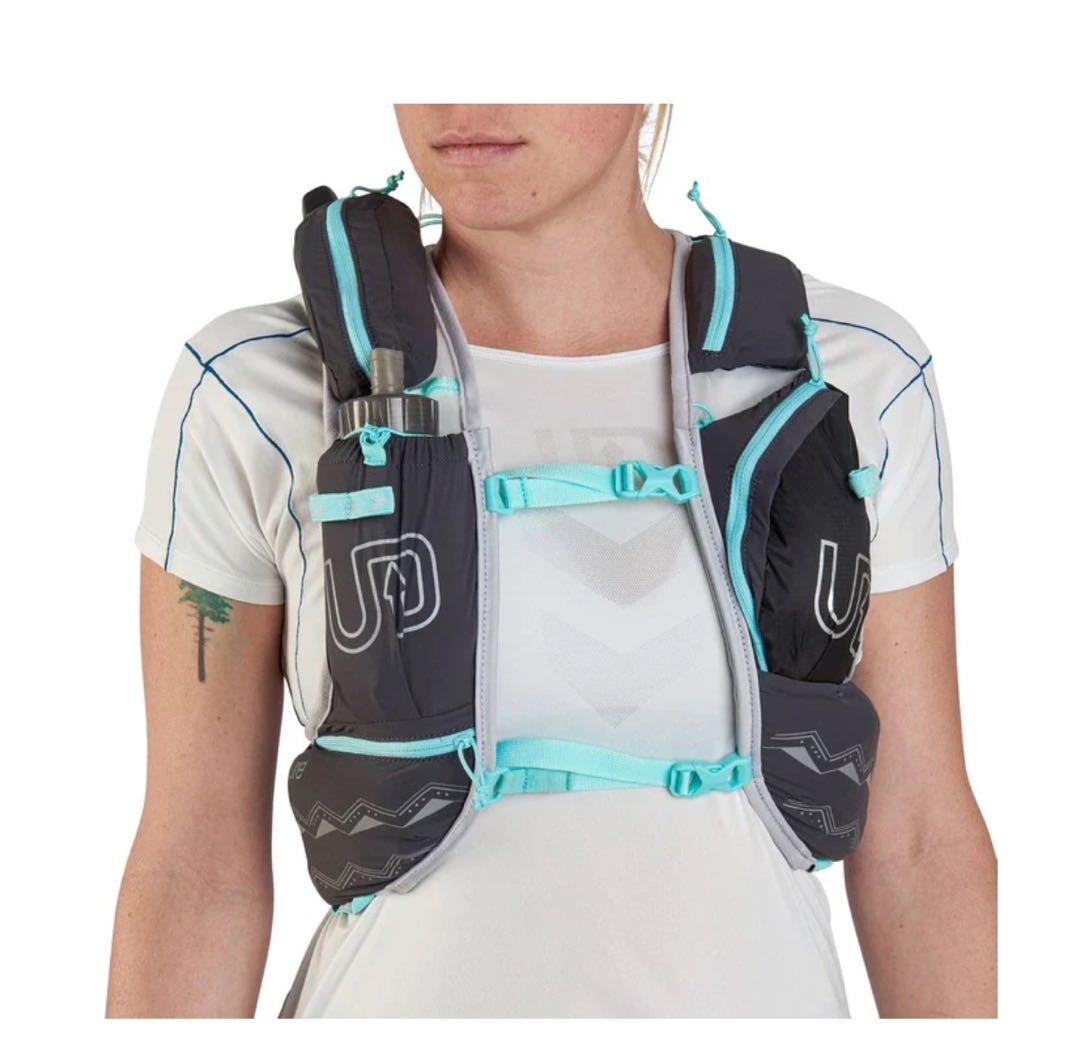 美品！アルティメイトディレクション アドベンチャーベスタ5.0 ウィメンズ