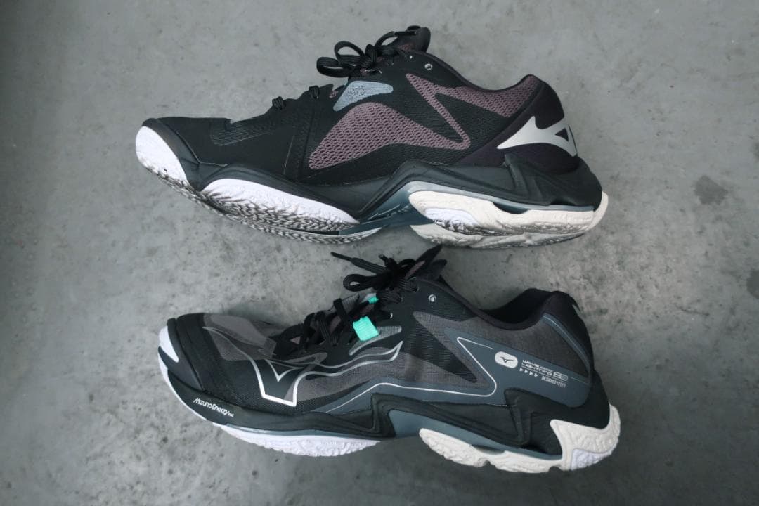 Mizuno ウエーブライトニング Z8 WIDE シューズ 28.0cm