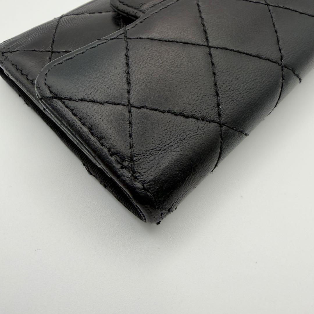 CHANEL シャネル　マトラッセ　4連キーケース　シルバー金具