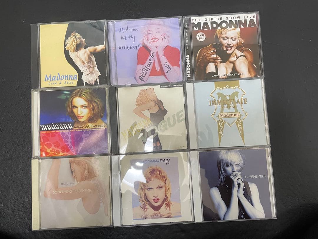MADONNA マドンナ　CD 70枚位　まとめ売り　レアなCDもあるかも！