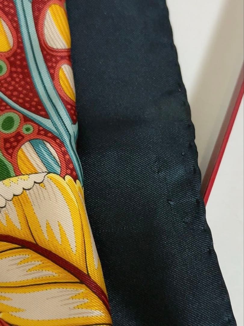 サルヴァトーレフェラガモ Ferragamo スカーフ　バンダナ　豹柄