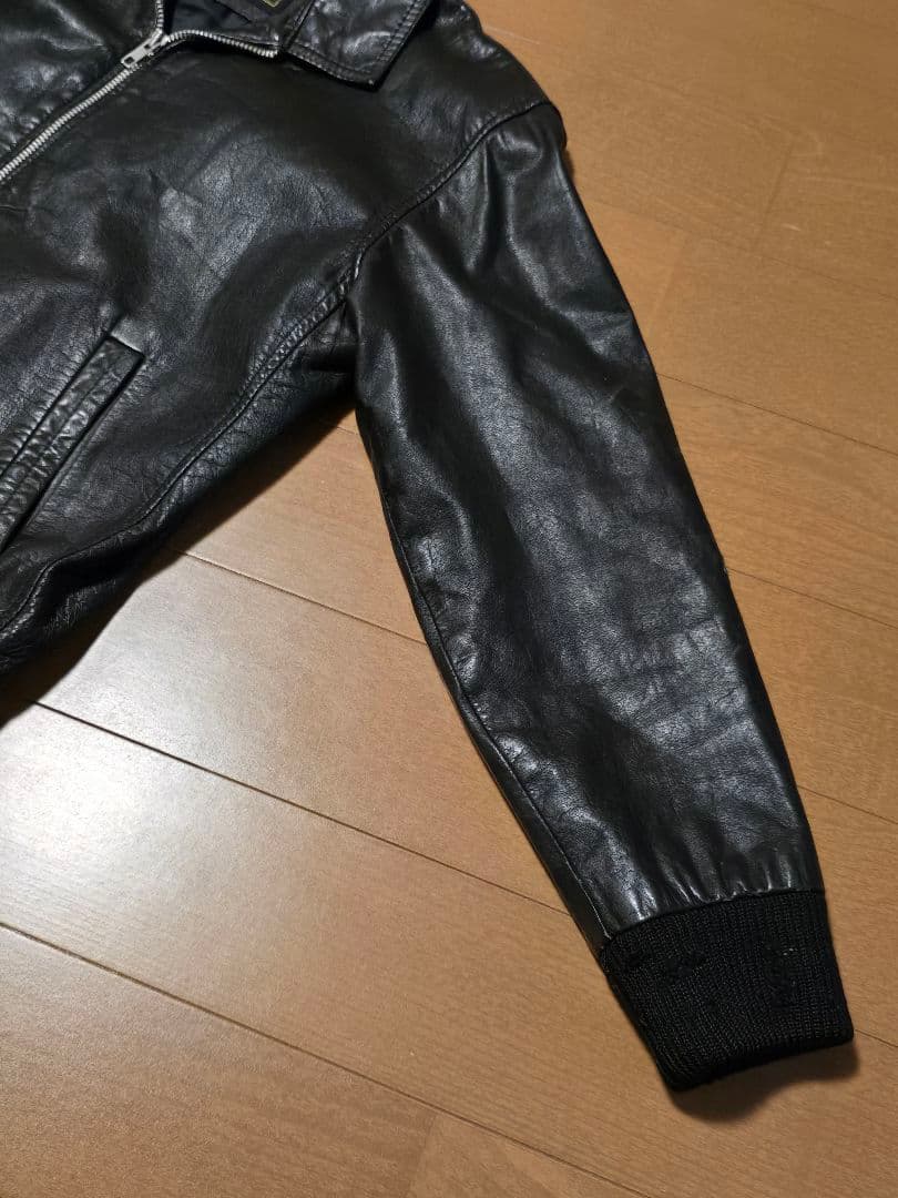 国産ビンテージ.レザージャケット. Mサイズ.黒.日本製ジャパン