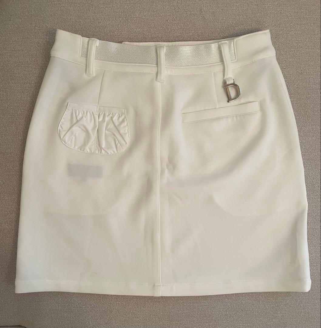 ダンスウィズドラゴン　ゴルフ　スカート