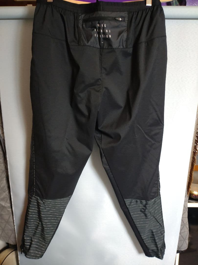 休日限定！未使用に近い！ナイキ　ランニングパンツ　ＸＬサイズ　箱根駅伝　東京