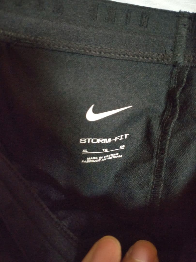 休日限定！未使用に近い！ナイキ　ランニングパンツ　ＸＬサイズ　箱根駅伝　東京