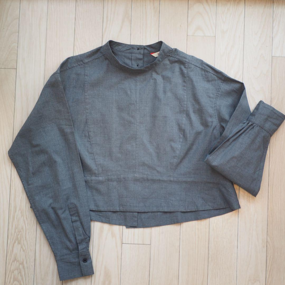 トゥモローランド BACCA グレー ショート丈 ボリュームスリーブブラウス