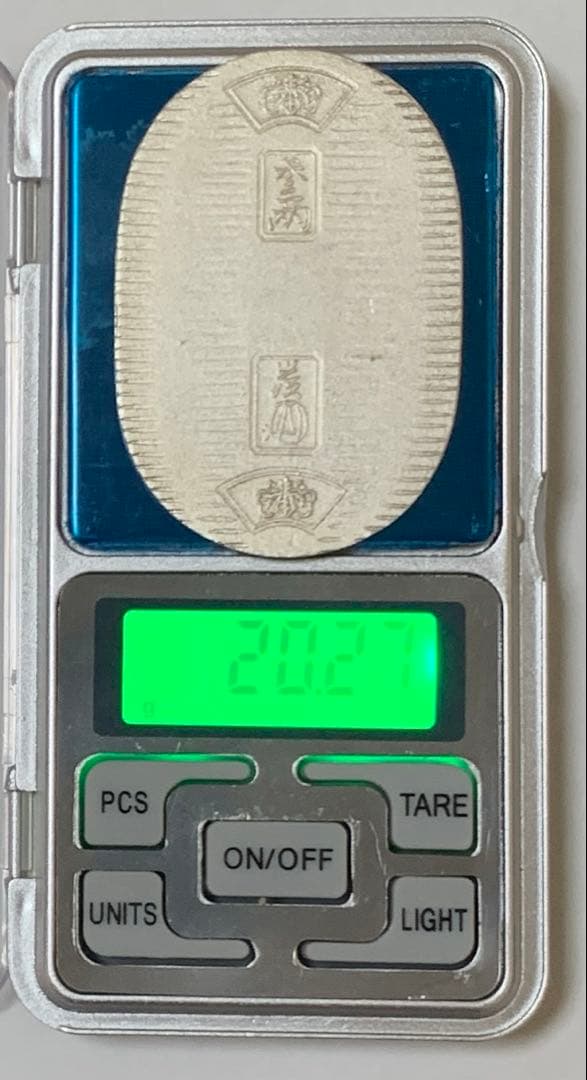 佐川急便 純銀小判 木箱入り