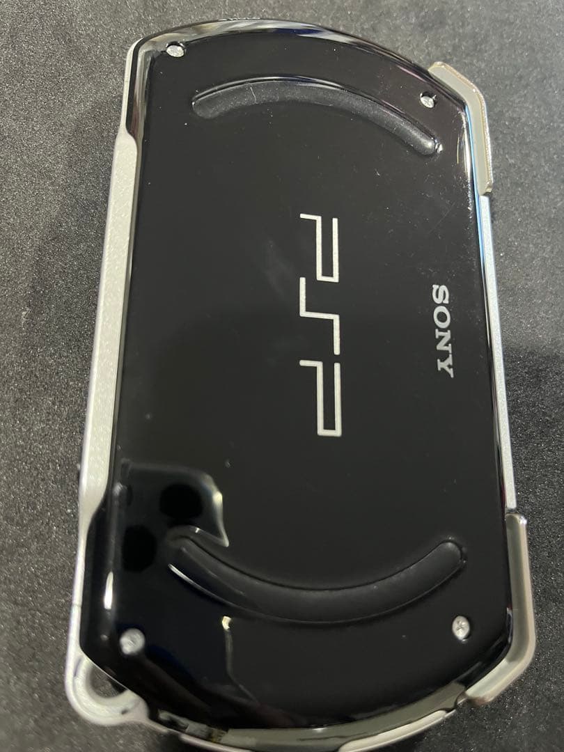 PSP GO BK ブラック　Sony PSP-N1000