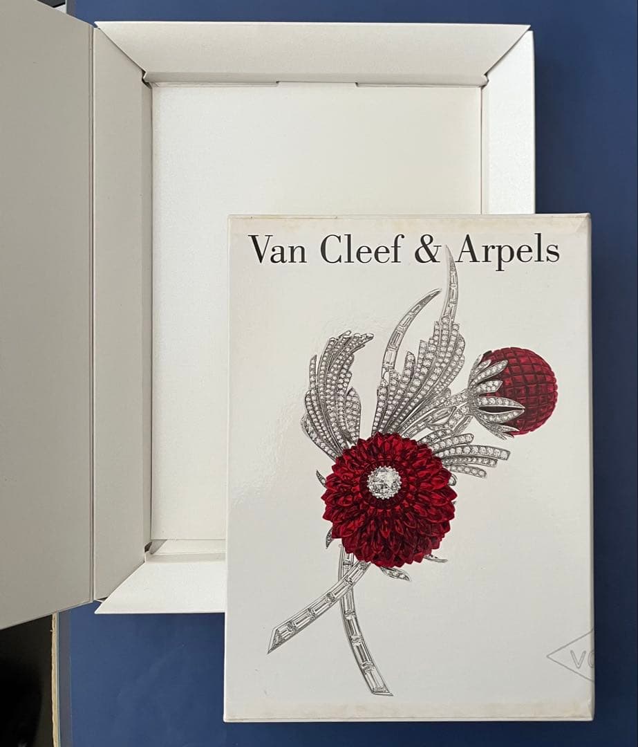 Van Cleef & Arpels ANNE-MARIE CLAIS著