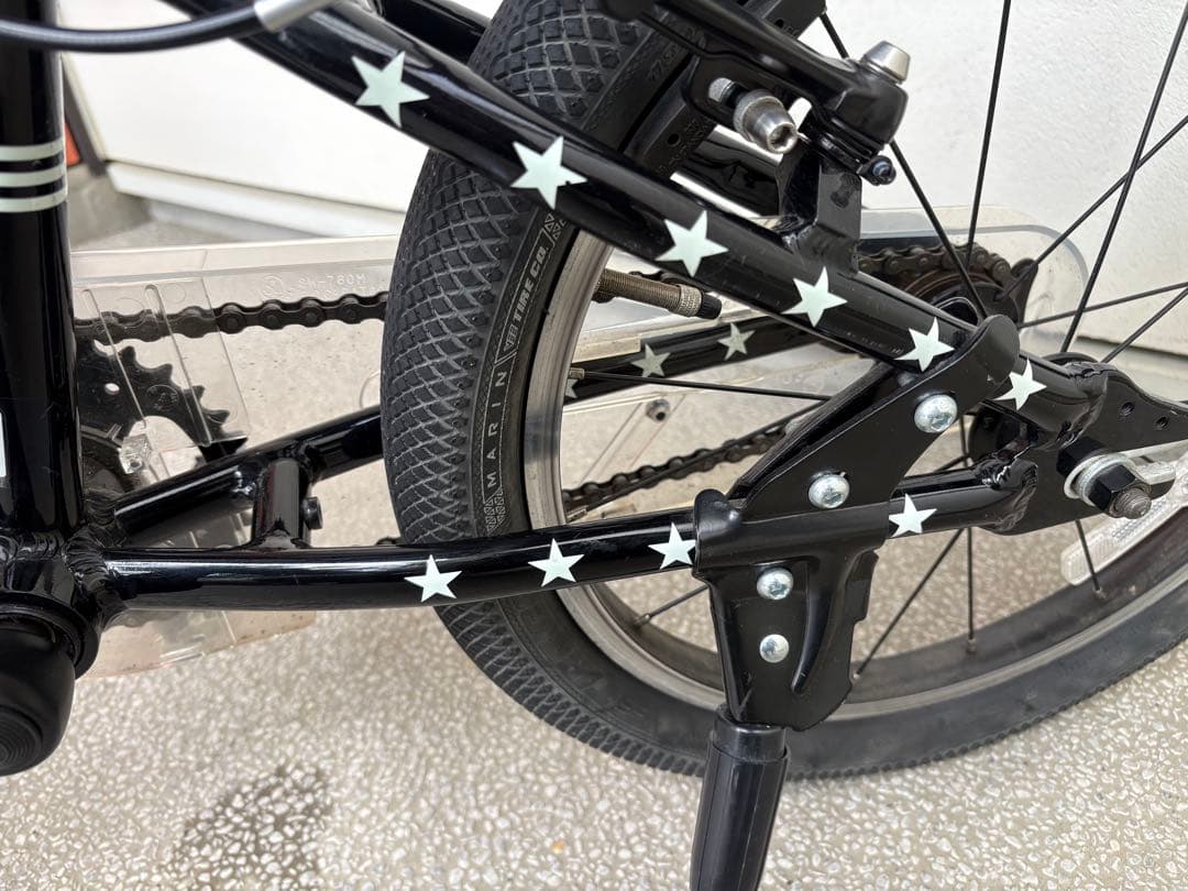 MARIN キッズバイク 黒 星模様 直接取り引き可能