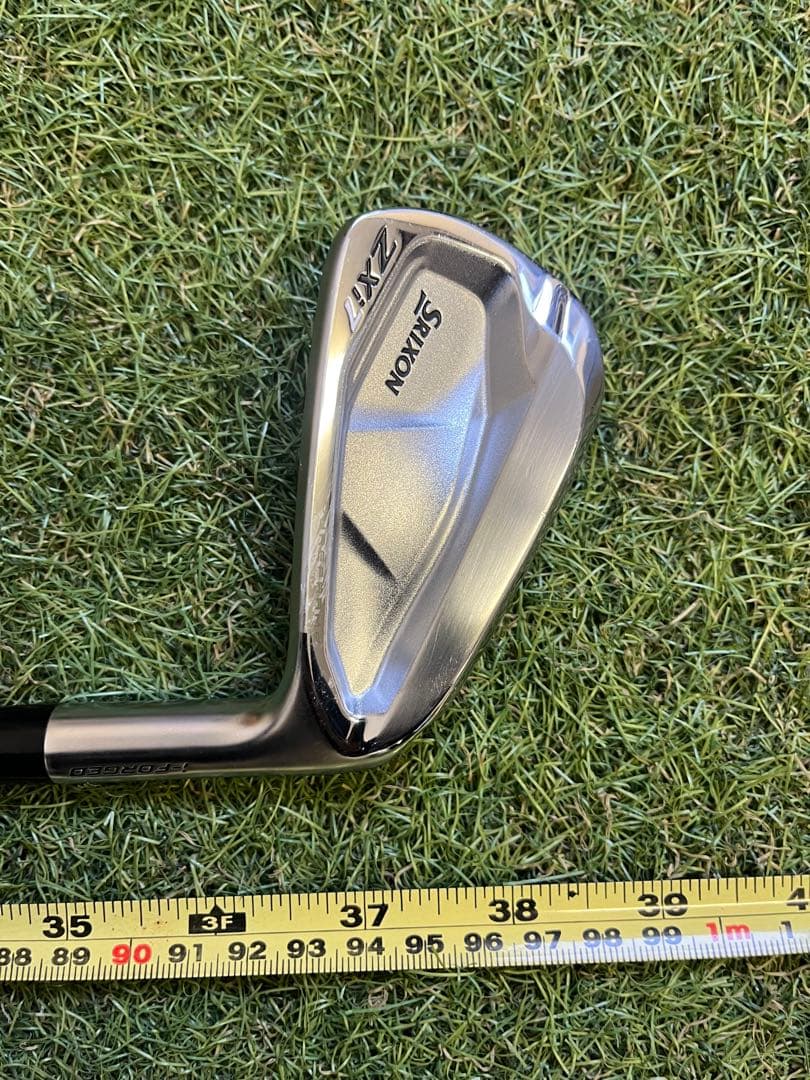 美品　ZXi7 アイアン　DG105 S200 PW~6