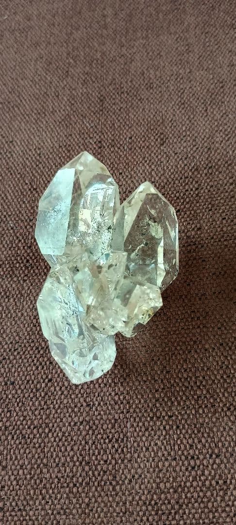 ハーキマーダイアモンド大粒クラスター