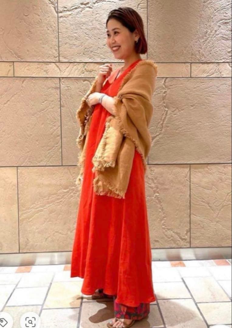 タグあり《超美品》UNITED ARROWS リネン　Vネック ワンピース 38