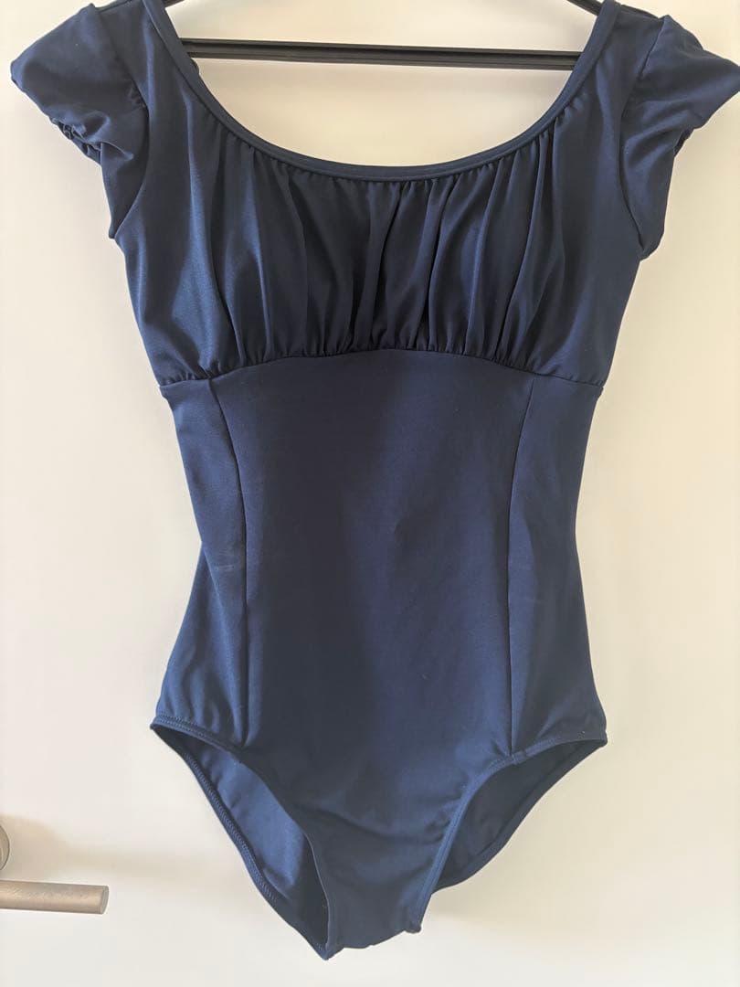 新品未使用　チャコット　パフスリーブレオタード