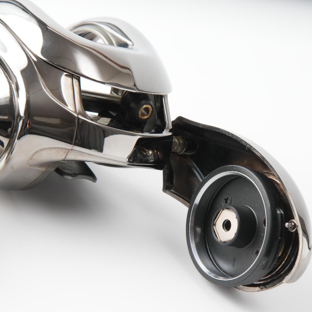 シマノ　アンタレスAR 右ハンドル　SHIMANO ANTARES AR