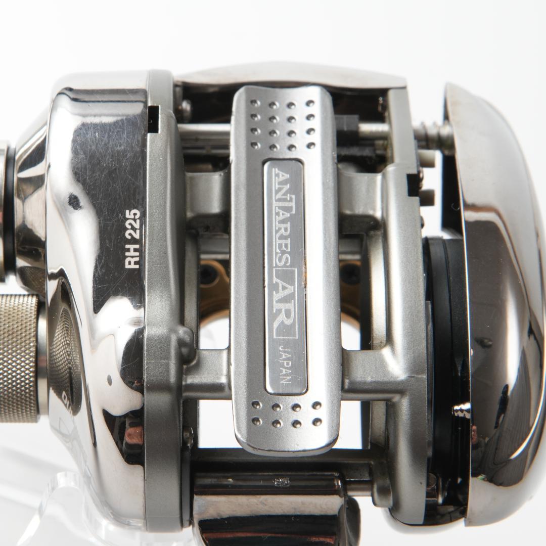 シマノ　アンタレスAR 右ハンドル　SHIMANO ANTARES AR