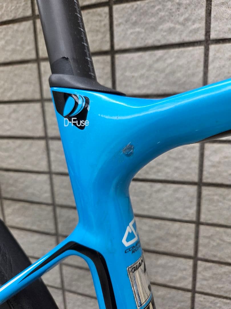 Giant Defy Advanced カーボン　ディスクロード アルテグラ