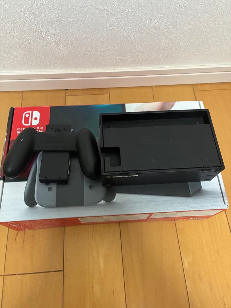 【訳あり】Nintendo Switch 本体 ブラック おまけ付き