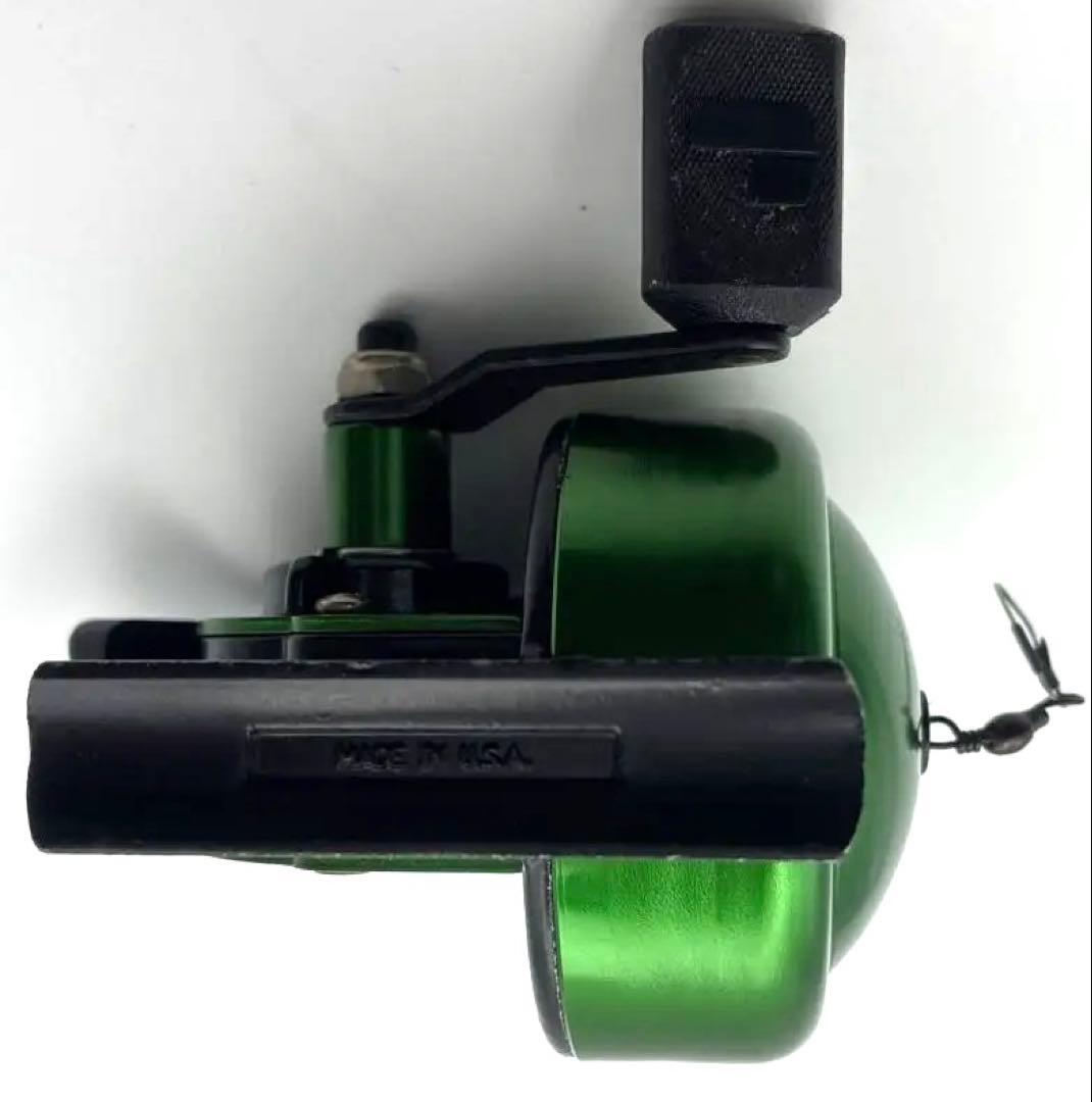 美品 ジョンソン 40周年記念モデル スピンキャストリール