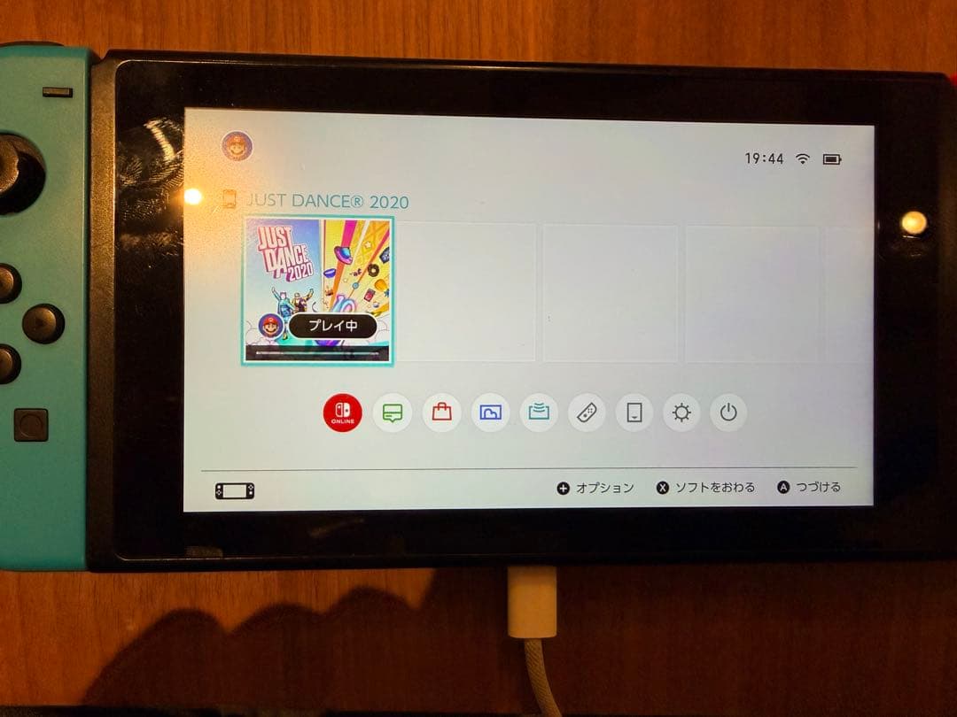 Nintendo Switch ジョイコン4つDockなし￼