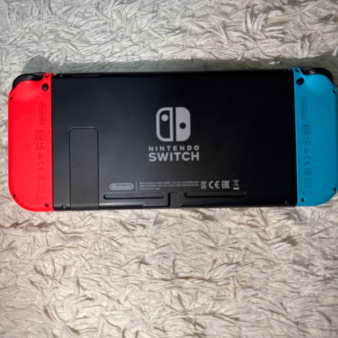 Nintendo Switch 青/赤 Joy-Con 付き　本体　ケース付き