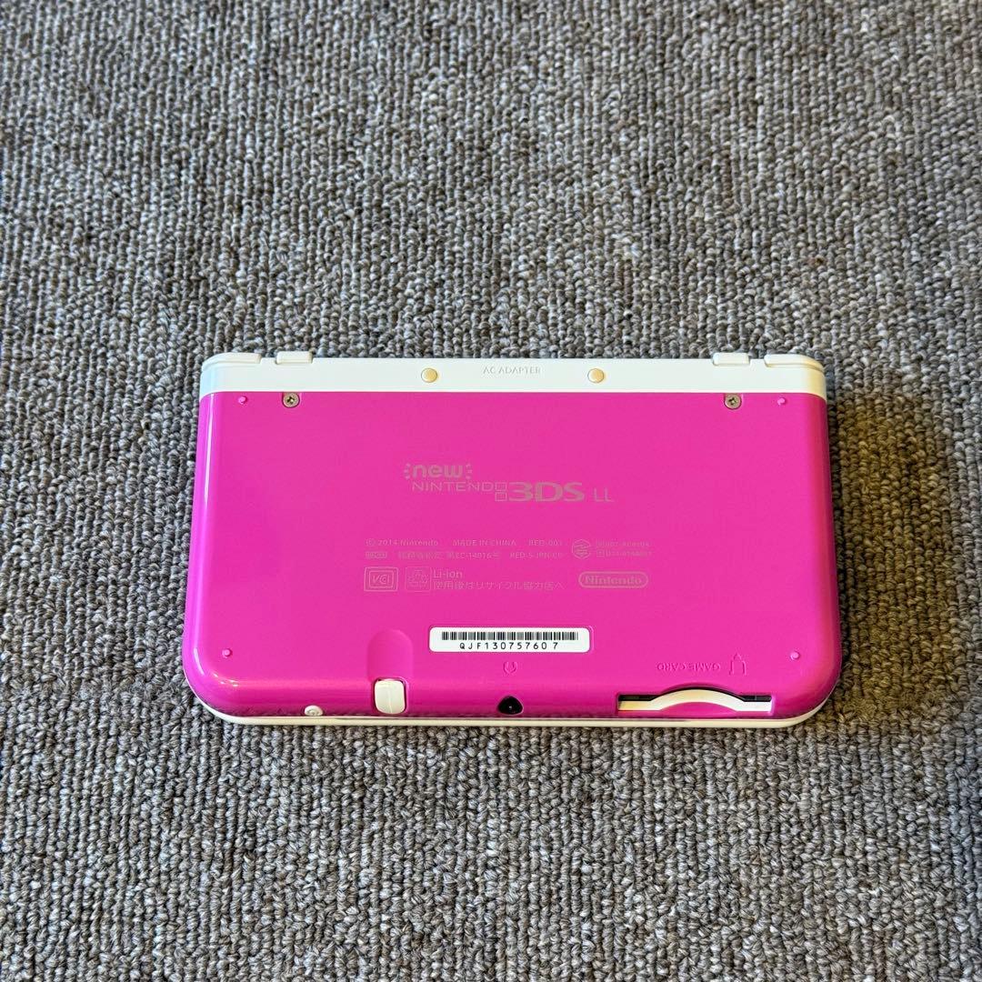 Newニンテンドー3DS LL ピンク×ホワイト 箱付き