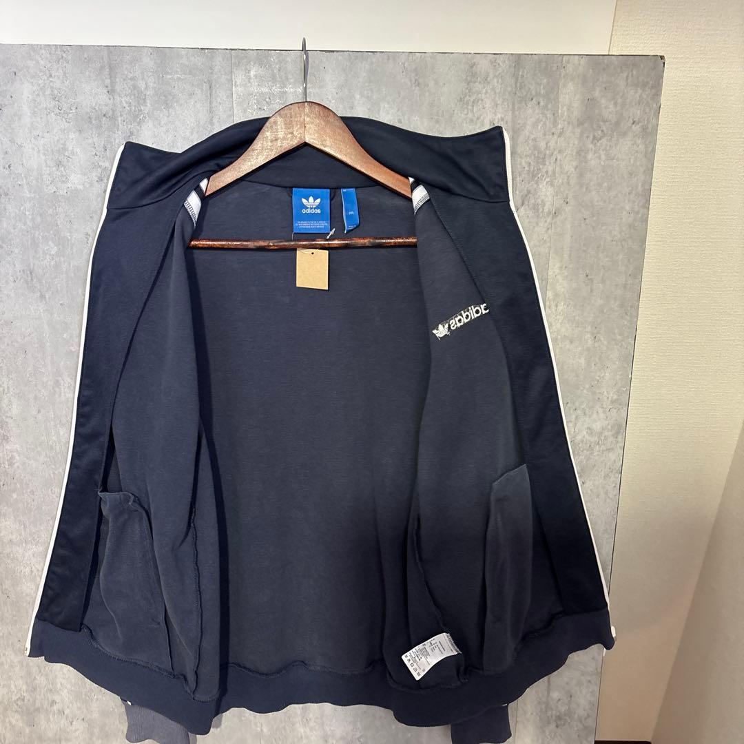 アディダスオリジナルス　トラックジャケット　Ｍ　ネイビー　刺繍ロゴ