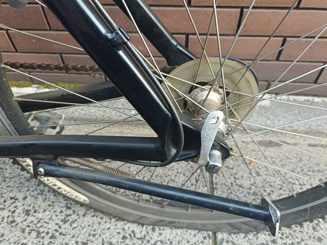  マウンテンバイク 26インチ（タイヤは要交換）