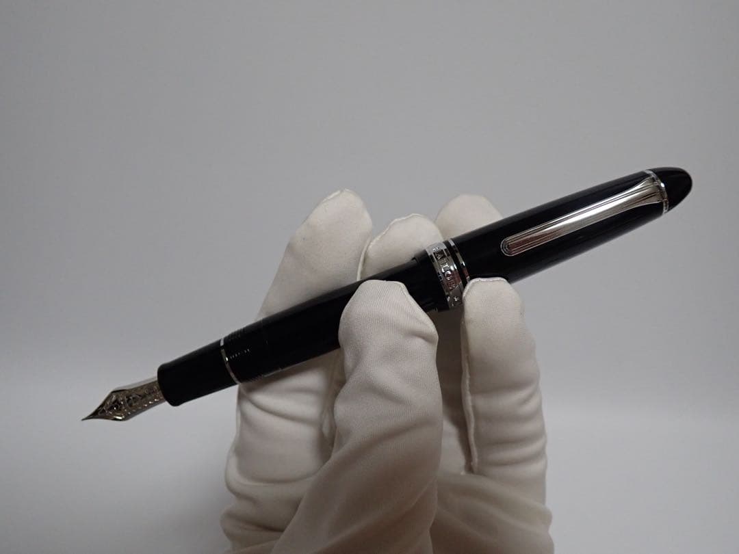 セーラー プロフィット21 万年筆 細字 21K 旧ニブ H-F 付属完備 廃盤