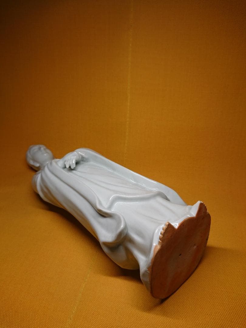 仏教美術　観音　陶器　オブジェ　置物　インテリア　工芸品　美術品　A1011