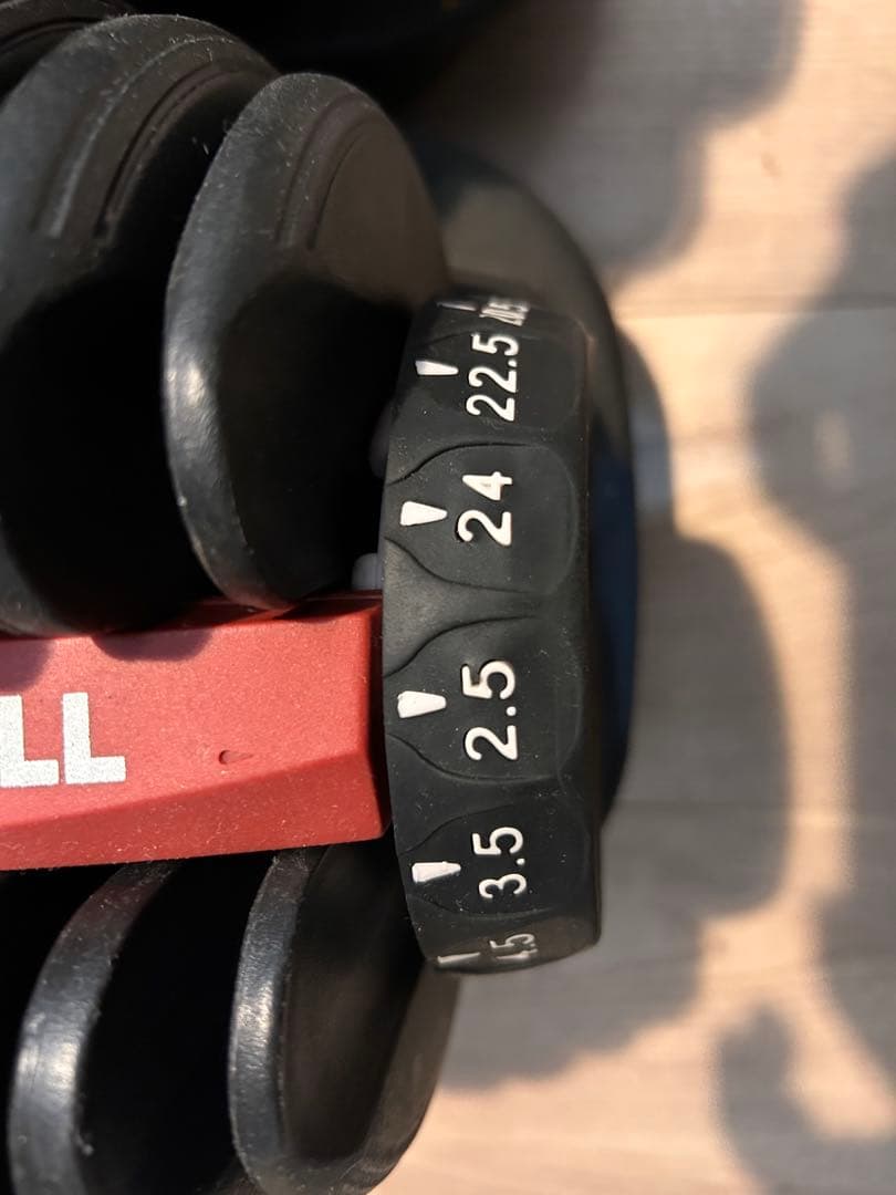 可変式ダンベル 24kg ② 表記は１個のお値段です。