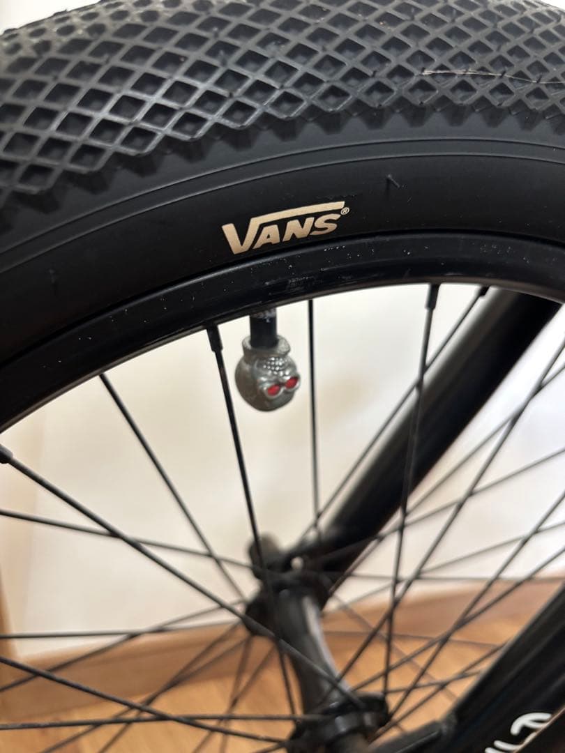 cult x vans コラボbox