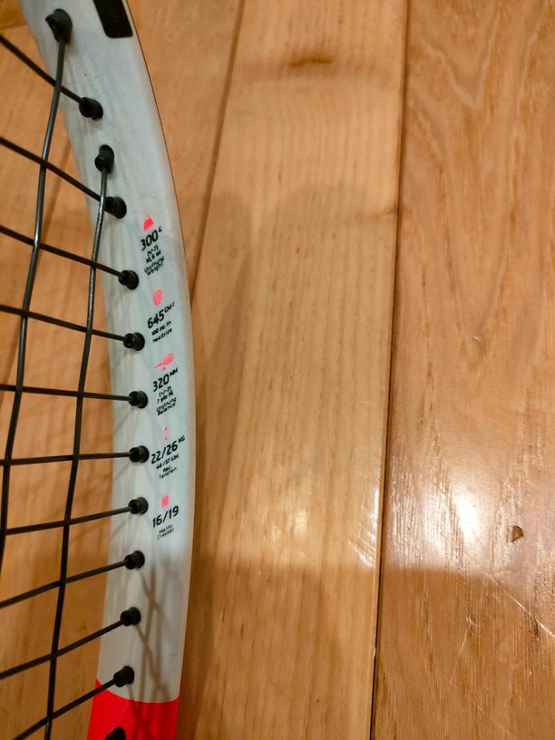 [品質保証書付きガット張りたて]ピュアストライク100 2024 バボラ G2