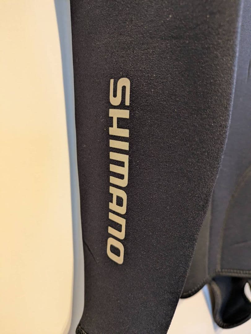 シマノ FI-001V ウェットスーツ ガードジャケット