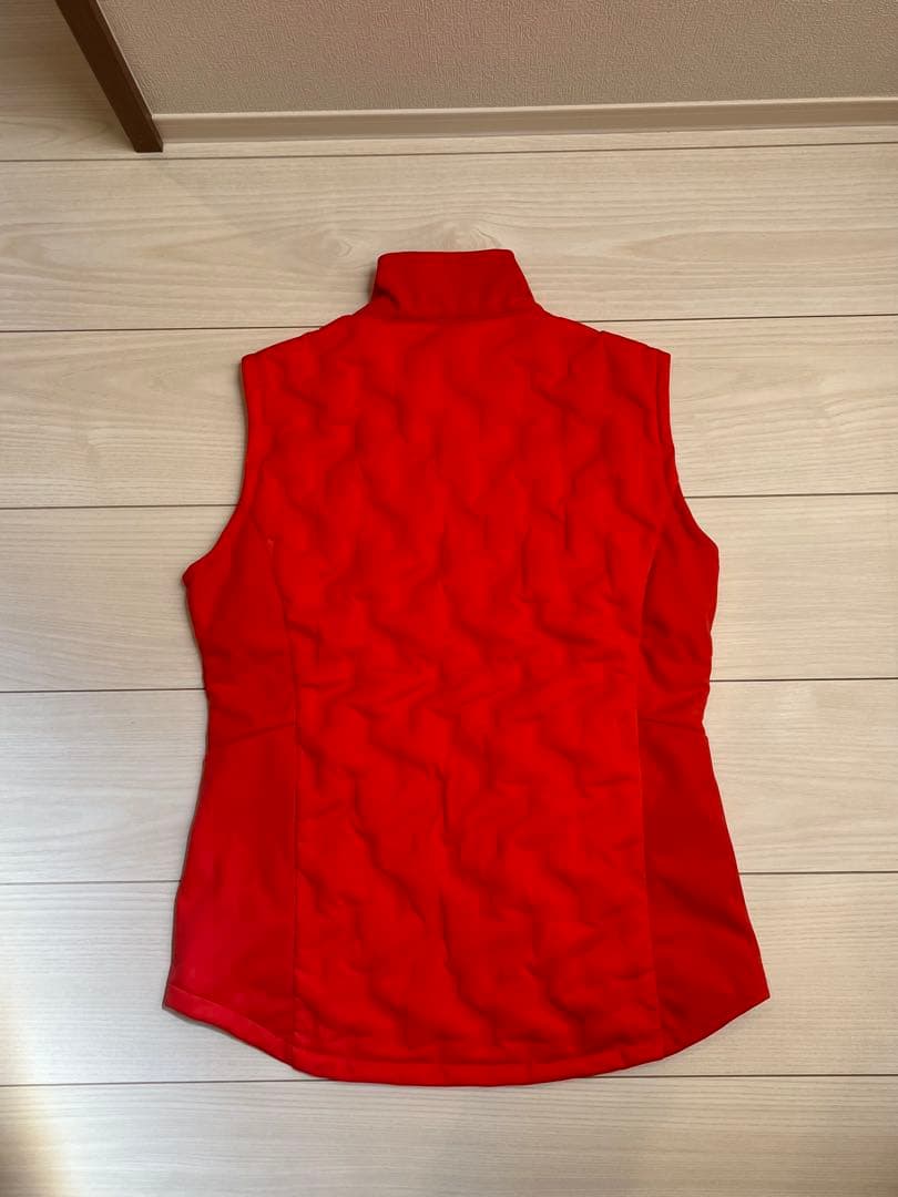 【美品】DESCENTE ゴルフ キルティングベスト Mサイズ