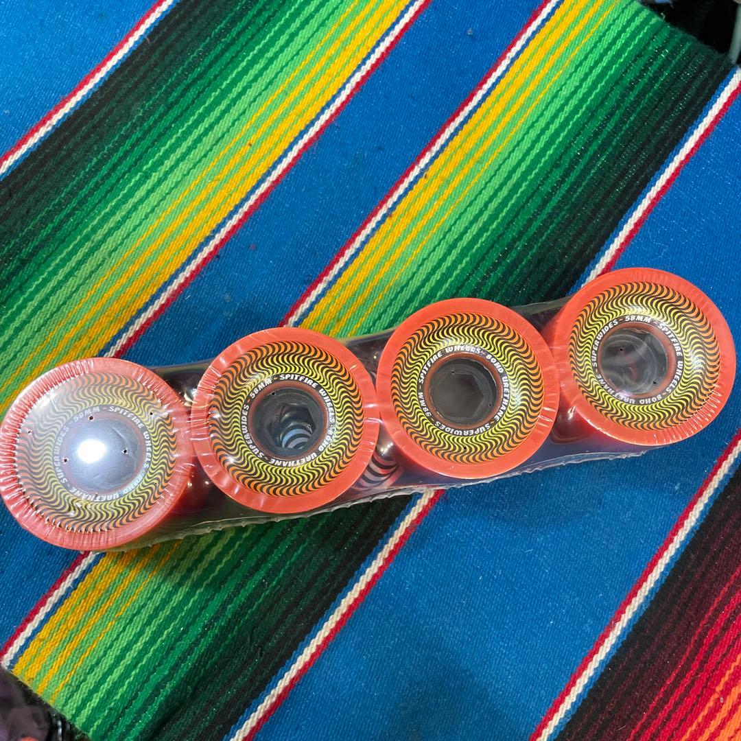 Spitfire Super Wides オレンジウィール 58mm80HD