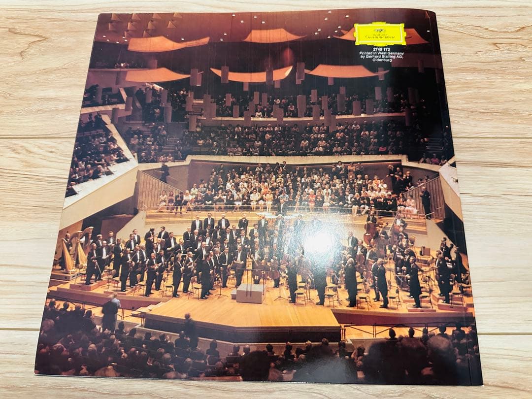 ベートーヴェン 交響曲全集　カラヤン DG 9LP限定BOX 　直筆サイン入り
