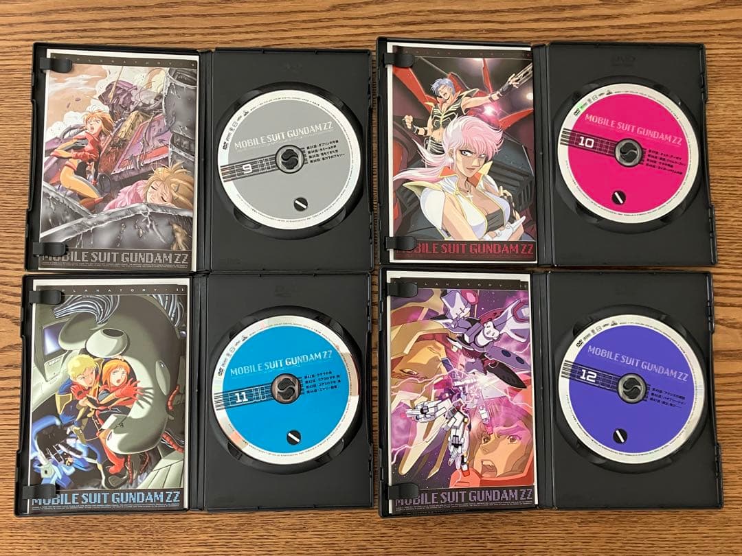 マ*サ様 機動戦士ガンダムZZ メモリアルボックス版 Part-Ⅰ〜Ⅲ 初回限定