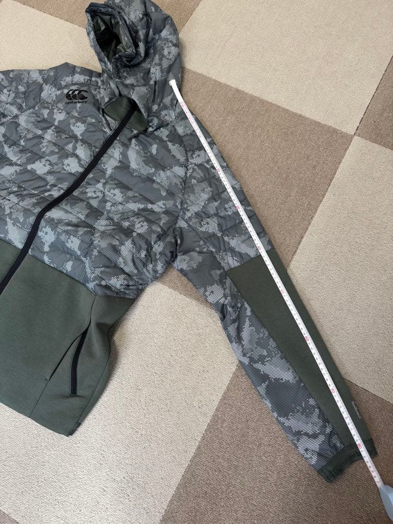 カンタベリー XL 迷彩柄 クイーンズインサレーションジャケット 未使用