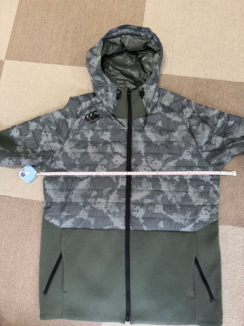 カンタベリー XL 迷彩柄 クイーンズインサレーションジャケット 未使用